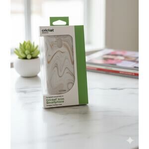 Cricket icon gold swirl phone case